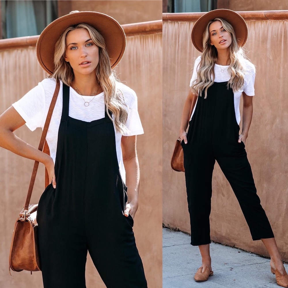 Vici Dolls Candace Pocketed Jumpsuit
